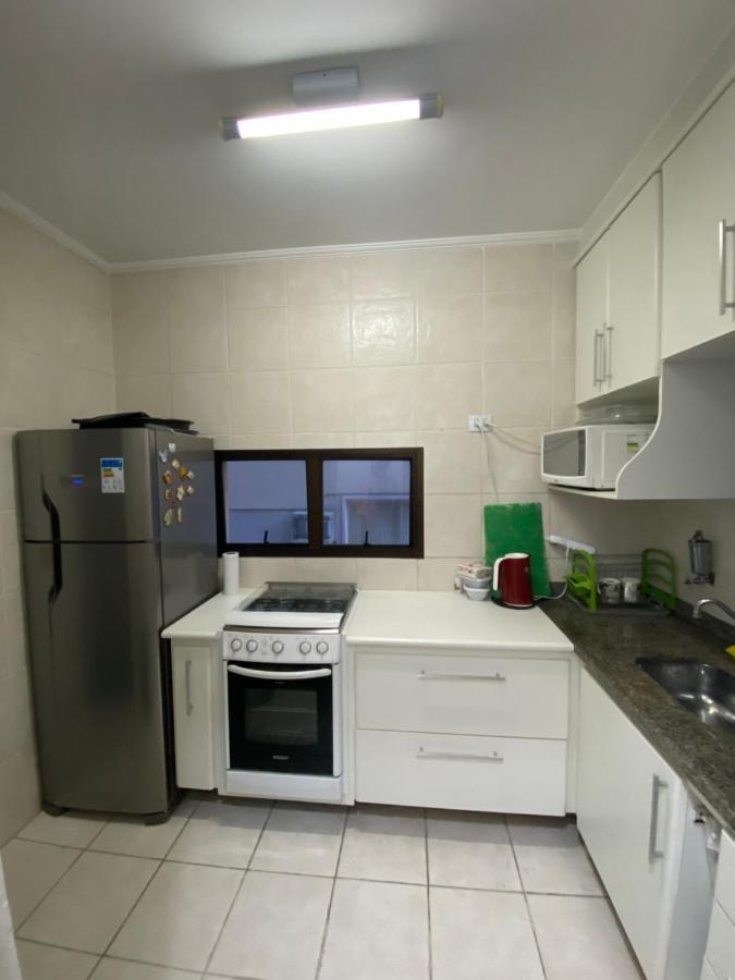 Apartamento no Guarujá a 400 mts da praia Exterior foto